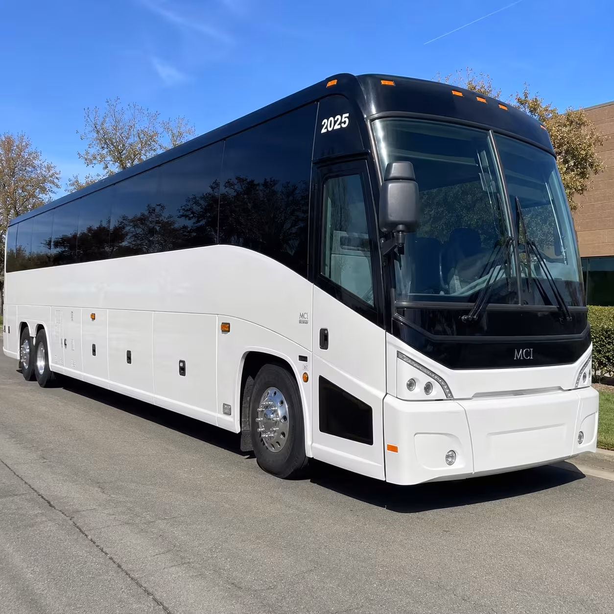 antioch concert bus rentals to oracle park and chase center