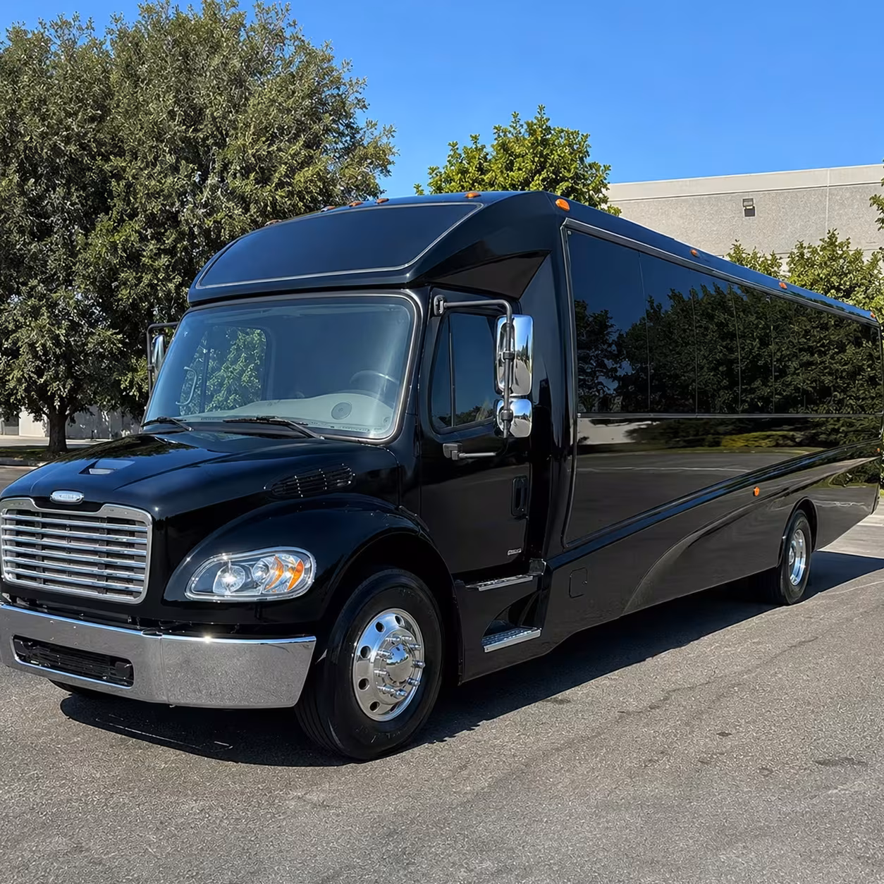 antioch hotel to wedding venue minibus rentals